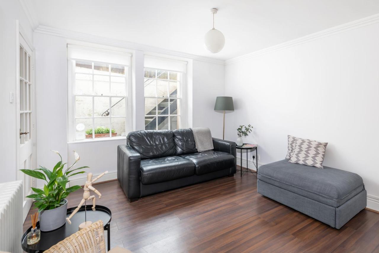 באת' Ainslie'S Apartment Belvedere מראה חיצוני תמונה