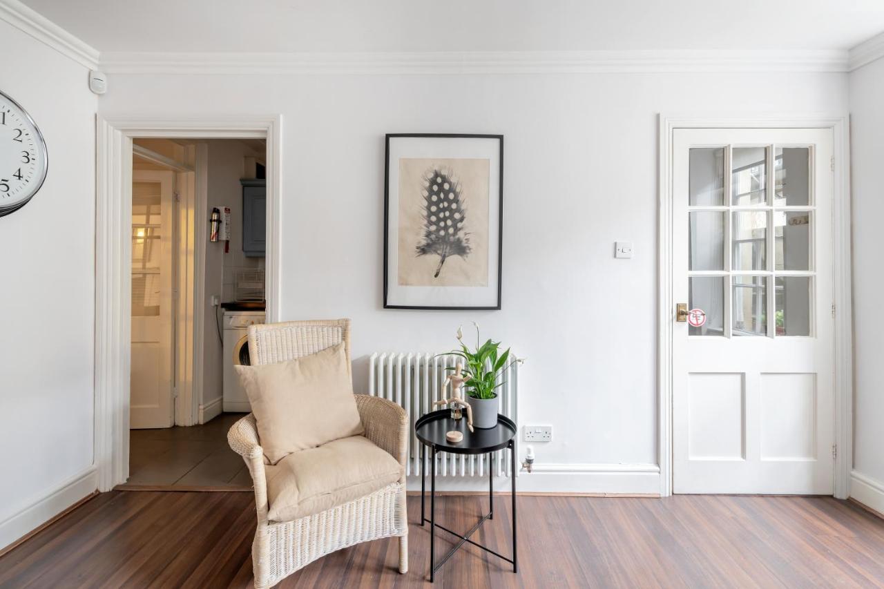 באת' Ainslie'S Apartment Belvedere מראה חיצוני תמונה