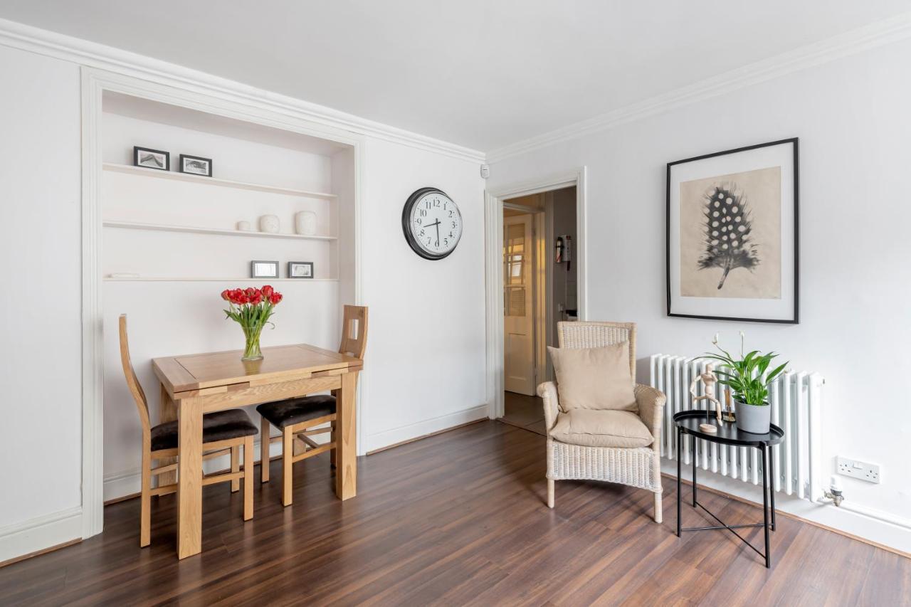 באת' Ainslie'S Apartment Belvedere מראה חיצוני תמונה