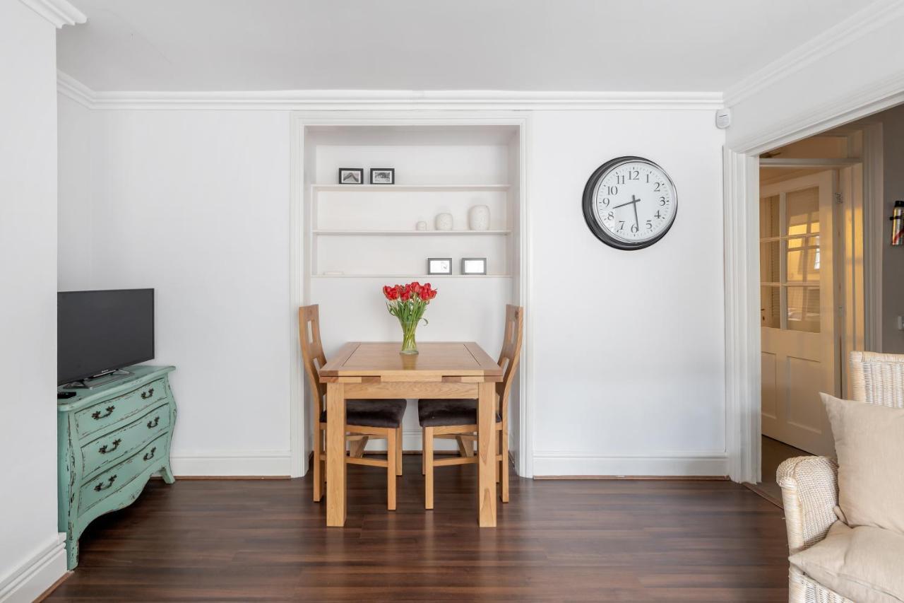 באת' Ainslie'S Apartment Belvedere מראה חיצוני תמונה
